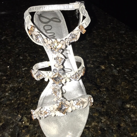 Beautiful Sam Edelman Rhinestone Heels - Picture 2 of 7